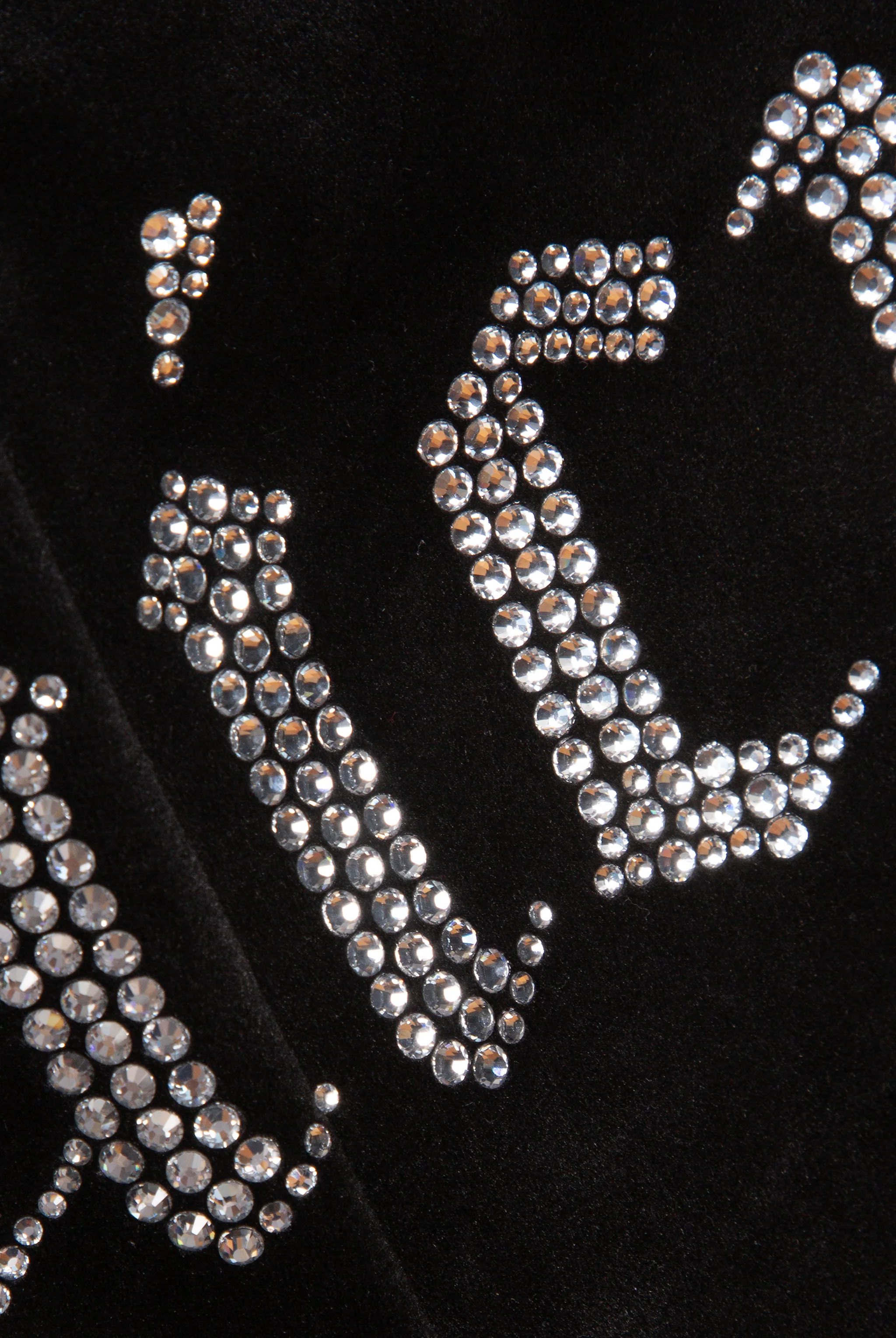 BLACK DIAMANTÉ CLASSIC VELOUR CAPRI PANTS - Image 11