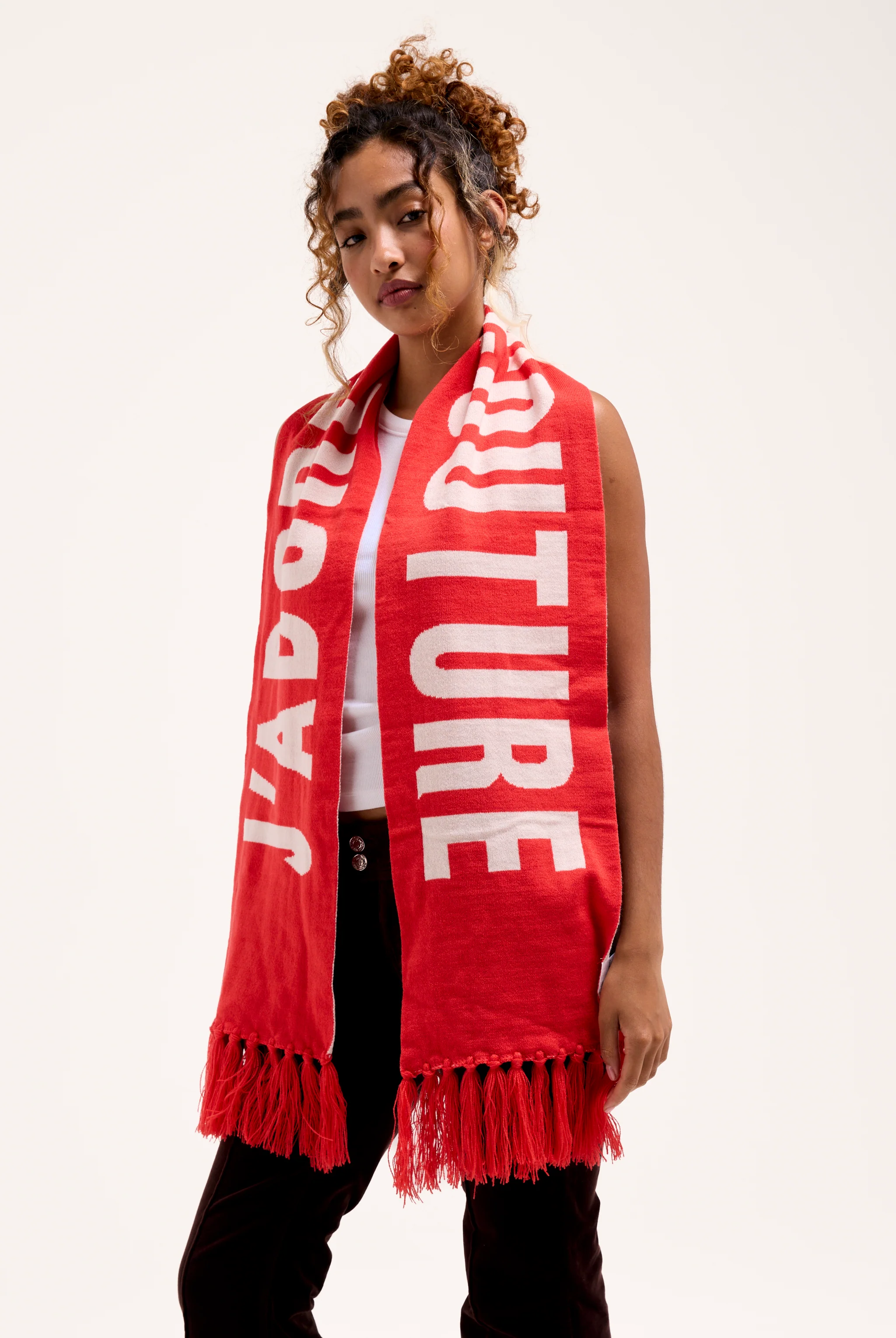 CREAM / CORAL CONTRAST FOOTBALL SCARF - Image 2