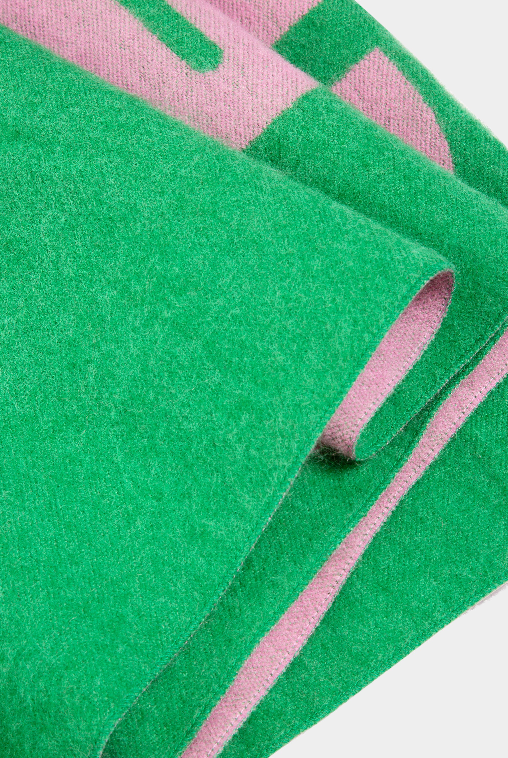 CONTRAST JUICY CROWN FOOTBALL SCARF - Image 2