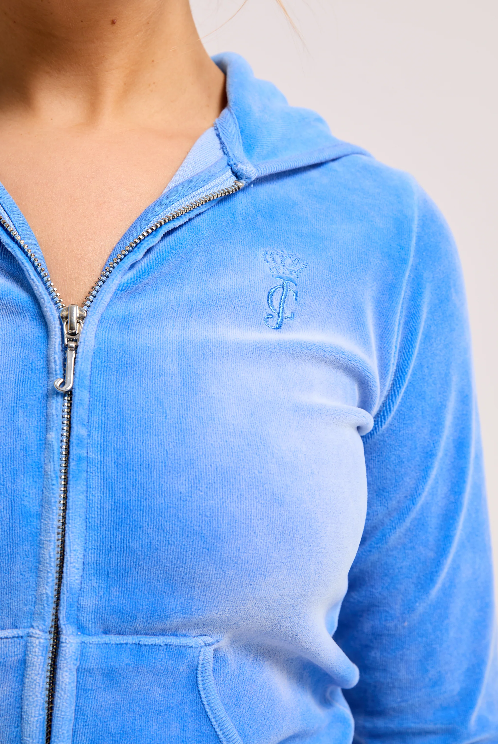 REGATTA COTTON VELOUR WASHED FITTED HOODIE - Image 8