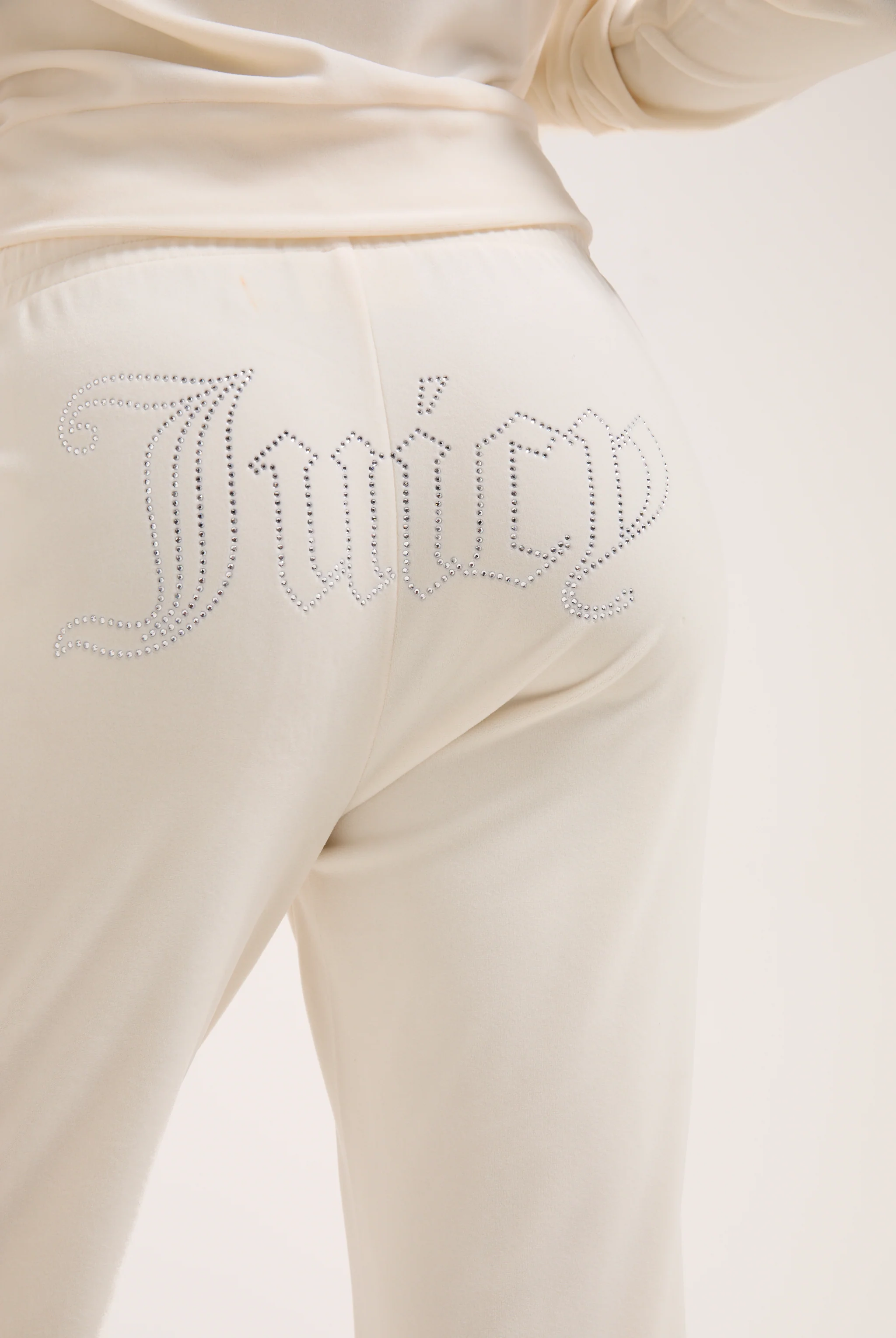CREAM VELOUR OUTLINE DIAMANTÉ TRACKSUIT BOTTOM - Image 3